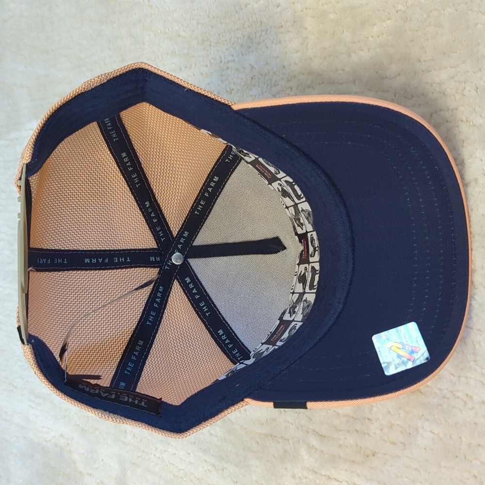 Goorin Bros Cool Cat Animal Farm Snapback Trucker Hat - Picture 6 of 6